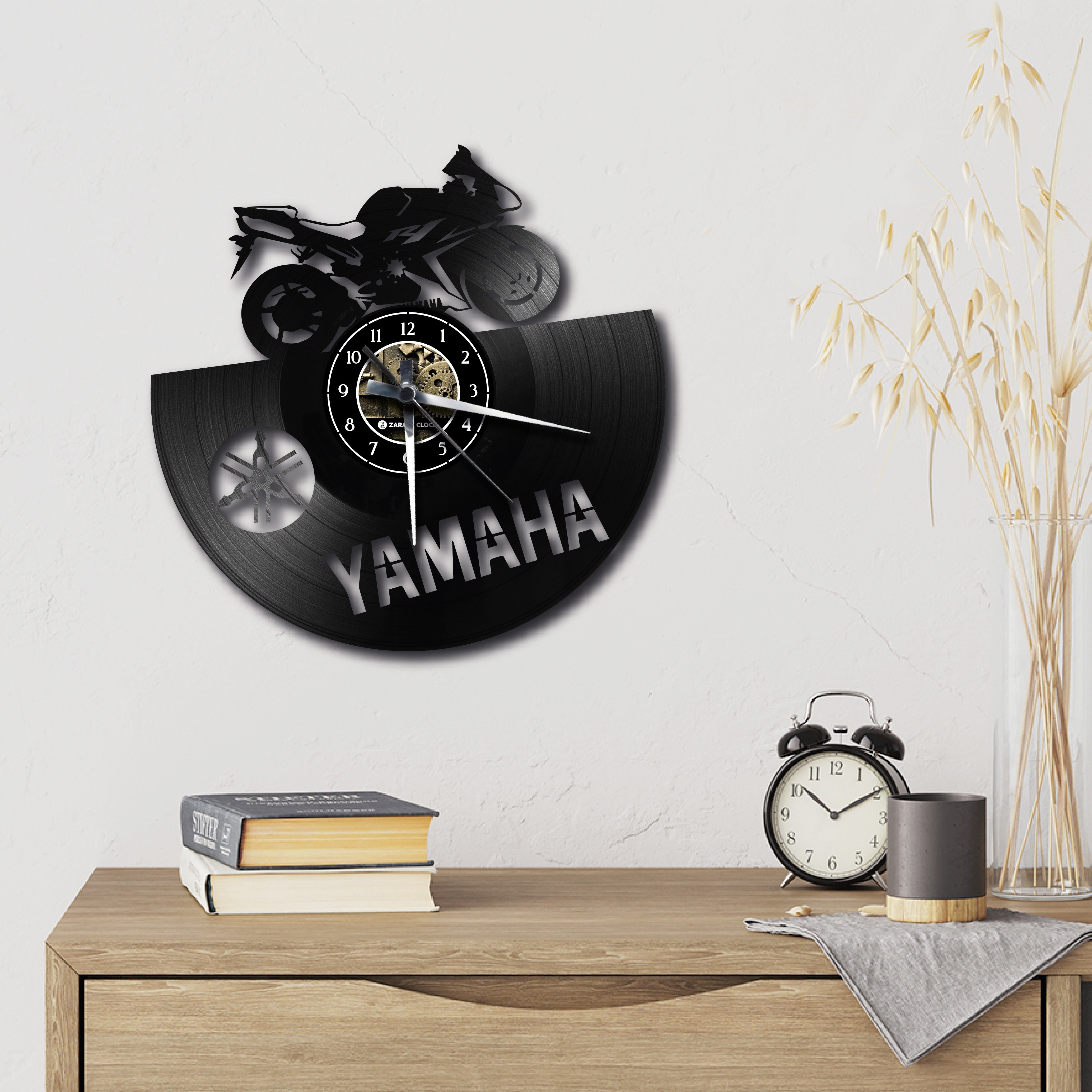 YAMAHA ✦ orologio in vinile
